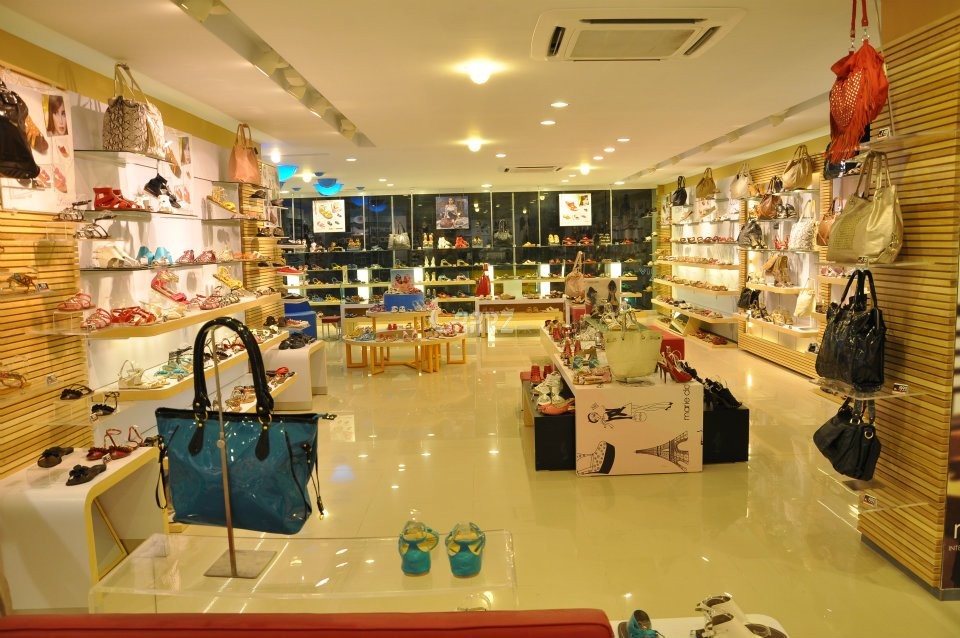 Retail Shop Rent Lajpat Nagar 2 Delhi