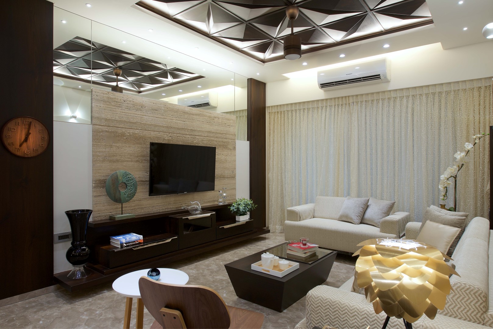Furnished  3Bhk Ground Floor Rent Gk Enclave-1 Delhi