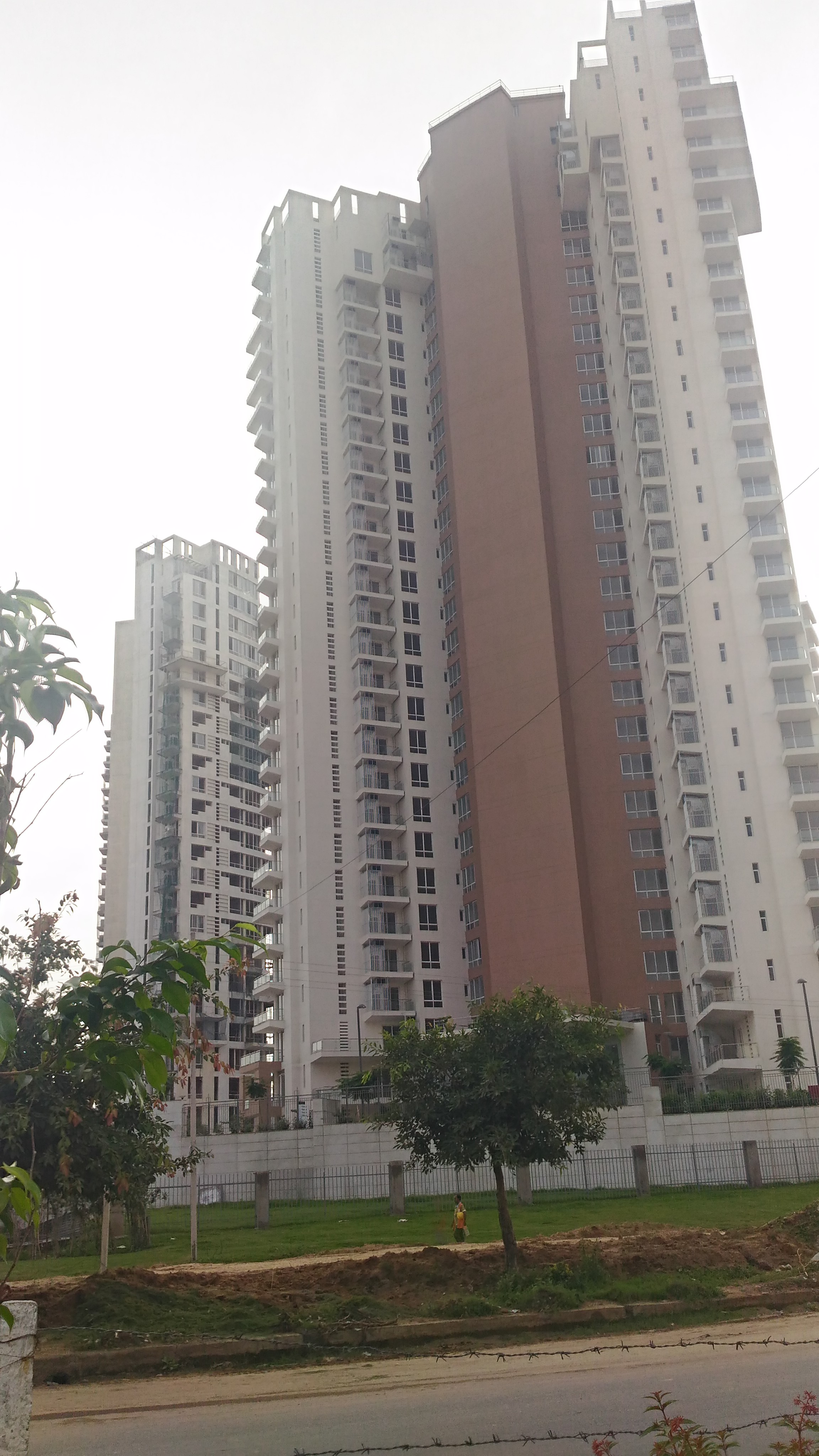 Apartment Sale Pioneer Urban Presidia Residential Sector 62 Gurgaon